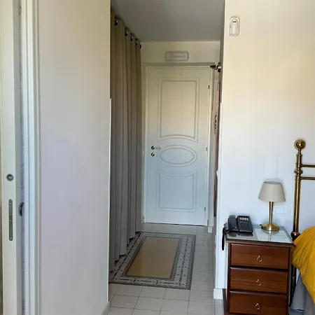 301b&b Bed & Breakfast 2*