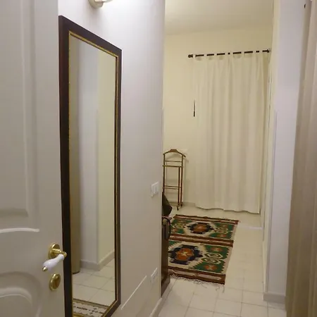 301b&b Bed & Breakfast 4*