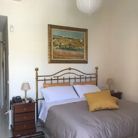 301b&b Bed & Breakfast 4*